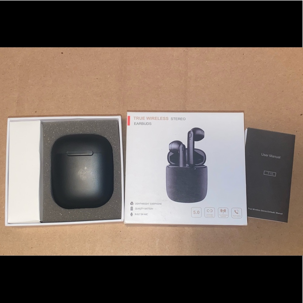 true wireless stereo earbuds